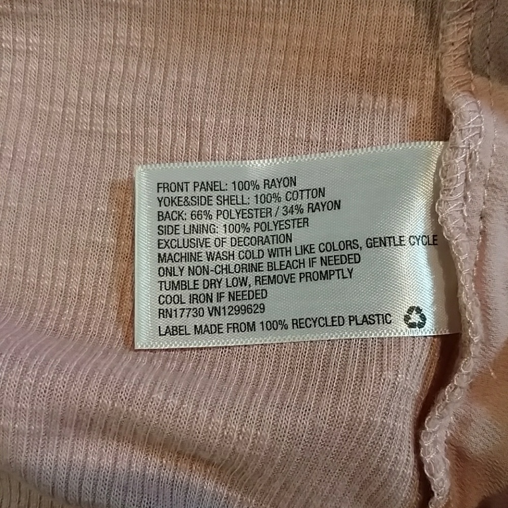 KNOX ROSE SLEEVELESS TOP - Picture 8 of 8